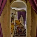 فندق هيدن كايف