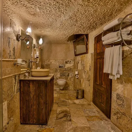 Hotel Hidden Cave