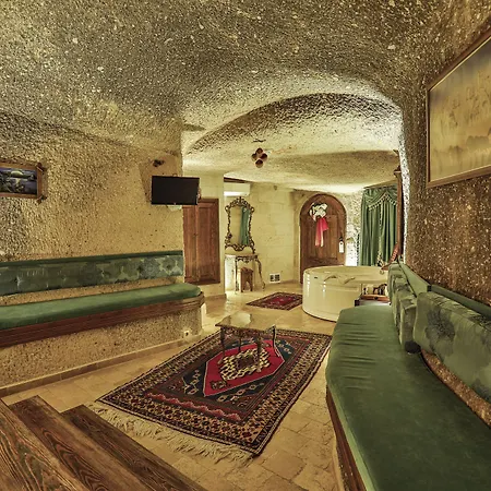 隐藏石窟酒店 3*