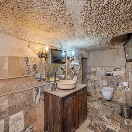 Hidden Cave Hotel Hotel 3*