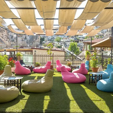 Hotell Hidden Cave Hotel 3*