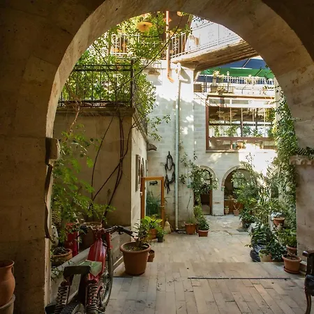 Hidden Cave Hotel