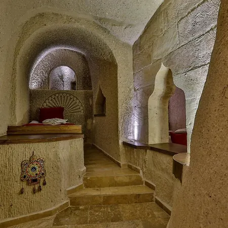 Hotel Hidden Cave 3*