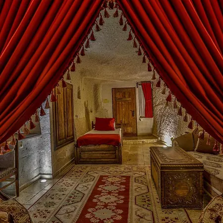 Hotel Hidden Cave