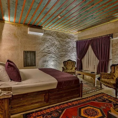 Hidden Cave Hotel 5*