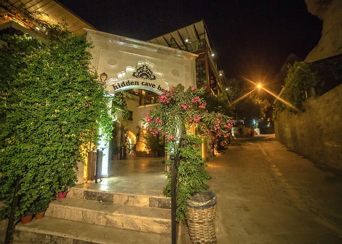 Hidden Cave 3*