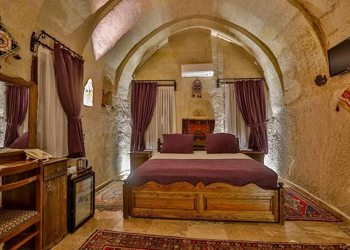 Hidden Cave Hotel Hotel